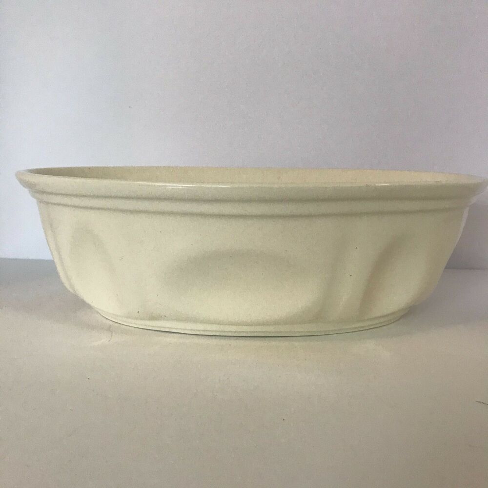 Vintage Haeger USA Pottery Cream White Oval Serving Bowl Vegetable Bowl 3920